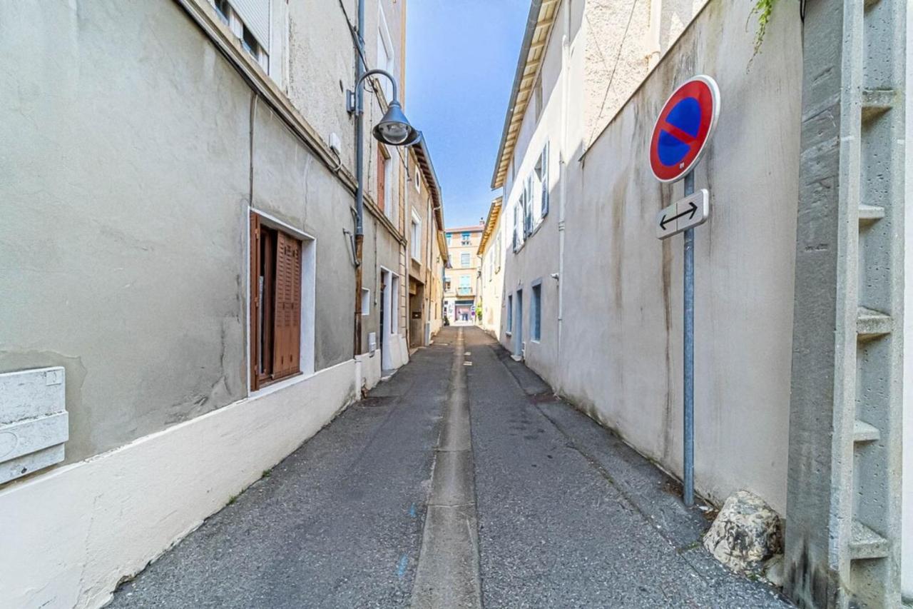Cozy Studio Near Lyon Sainte-Foy-lès-Lyon Exterior foto