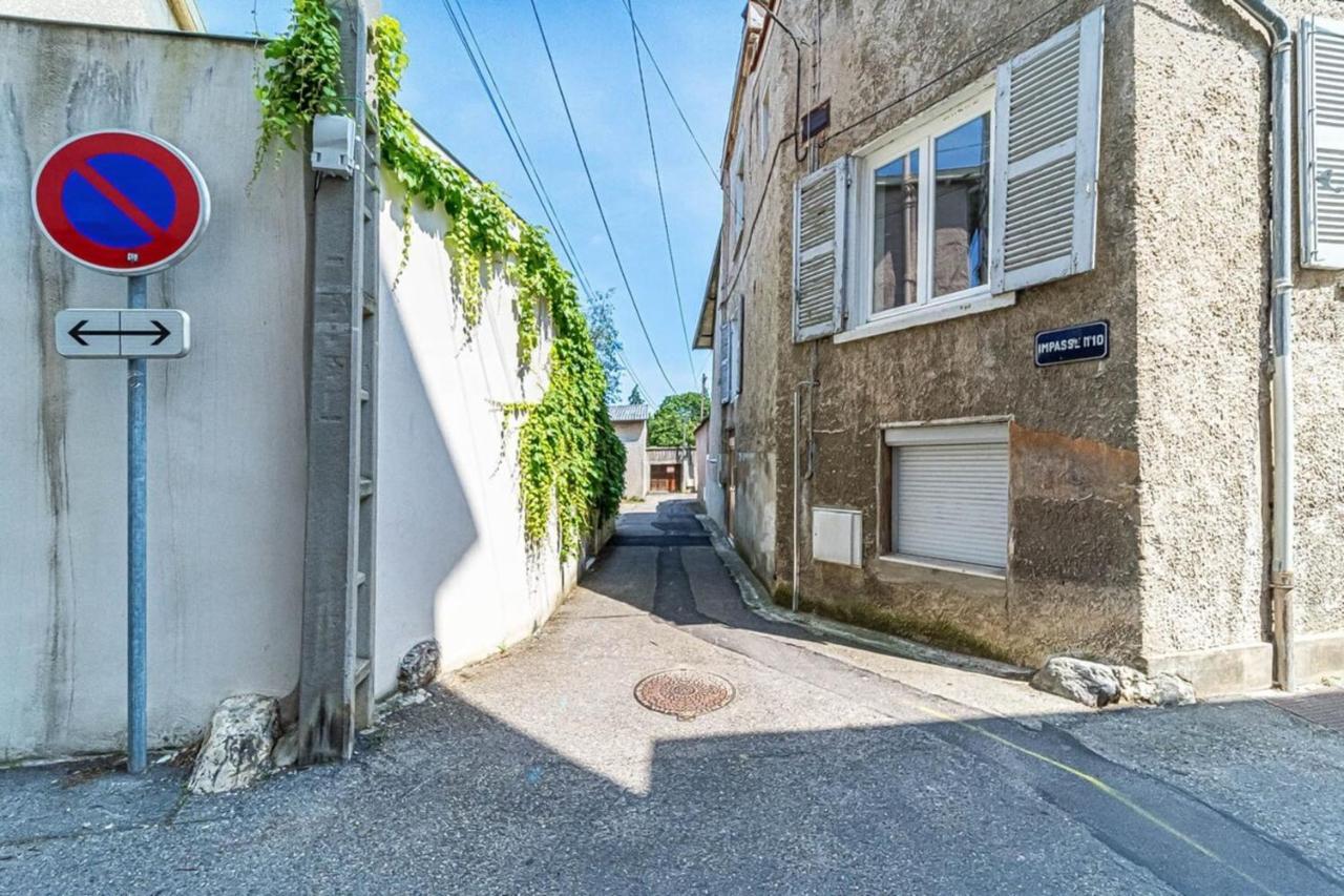 Cozy Studio Near Lyon Sainte-Foy-lès-Lyon Exterior foto